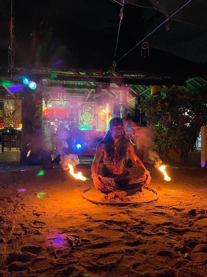 Tribal Huts Community Daanbantayan Exterior foto
